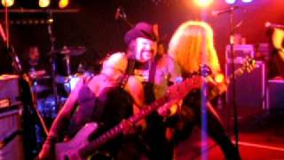 Nashville Pussy - Piece of ass