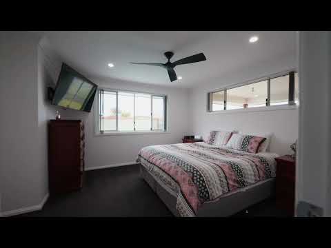 82 Albatross Way, Old Bar, NSW 2430, 4房, 2浴, 独立屋