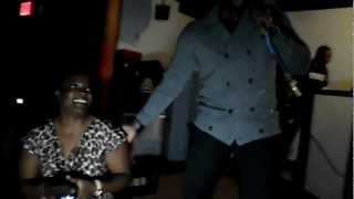 Mitch luv &quot;San ou&quot; live @ Max&#39;s.