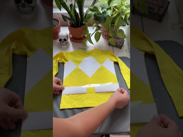 Vídeo relacionado con Funidelia Disfraz Oficial Power Ranger Rosa para niña, Incluye camiseta, pantalón, cinturón y máscara, Superhéroes - Traje para niños para fiestas, Carnaval y Halloween, Talla 5-6 años