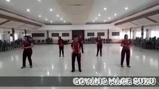 Download lagu GOYANG MACE SUKU~Polwan Polda Sulut mp3