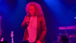 Amber - Above The Clouds and If You Could Read My Mind - live in Adelaide, 19 Feb 2019