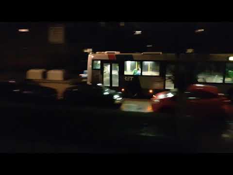 Ret daf den oudsten op buslijn 76 richting Zuidplein