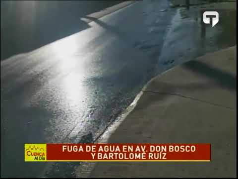 Fuga de agua en av. Don Bosco y Bartolomé Ruiz 