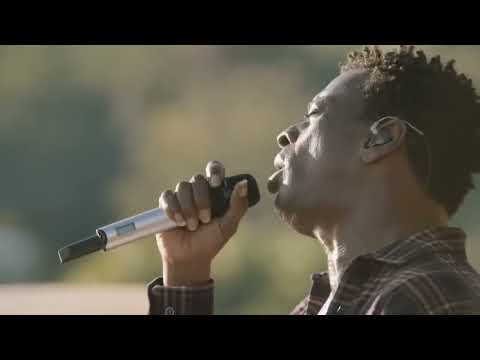 Seu Jorge feat. Alexandre Pires - Tempo Perdido #Live HD