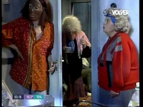 Antonio Gasalla. Mamá Cora y los cuadros truchos de Felipe. Año 1995.