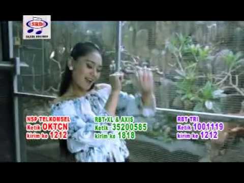 Vita Alvia - Omonganmu Koyo Telo (Official Music Video)