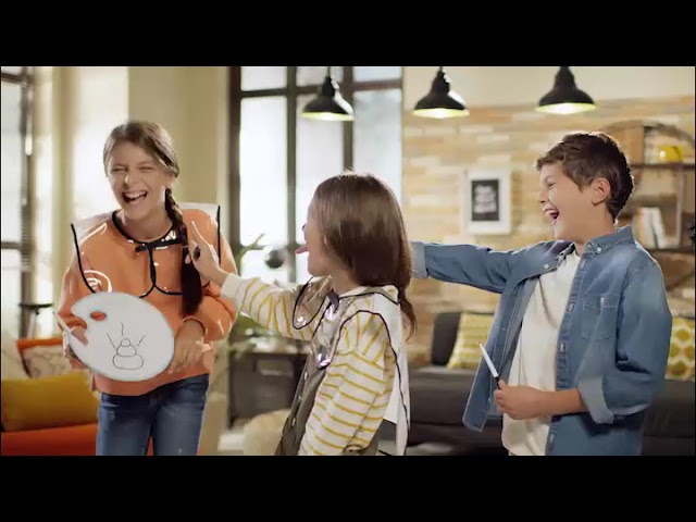 Vídeo relacionado con Bizak Juego Dibujo Imposible, el Juego en el Que hasta Cinco Personas tendrán Que Sentir y adivinar Que Les han Dibujado en la Espalda, Risas infinitas garatizadas Entre Amigos o Familia (62850004)