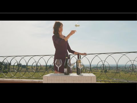 THE ITALIAN WINE GIRL - CHASING GOOD TASTE AROUND THE WORLD