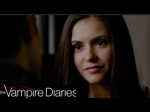 TVD 1x01 - Stefan shows up at Elena’s House