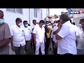 Karnataka State Chief DK Shivakumar Slaps Congress Worker For Putting Hand On His Shoulder Shorts