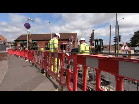 Bear Lane_Sainsbury’s Roundabout new road works (layout), 1120:am, 22nd July 2K19.