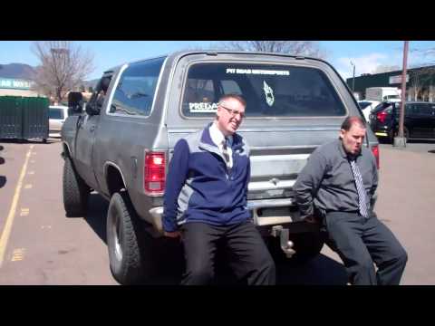 Suzuki SX4 vs Dodge Ram Wagon