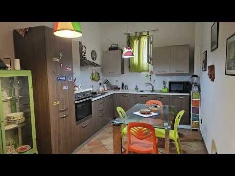 2 vani con posto auto – Carini (PA)