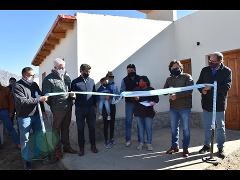 El gobernador Sáenz entregó viviendas a 20 familias de Animaná