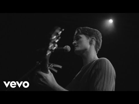 Eighteen - Henry Moodie