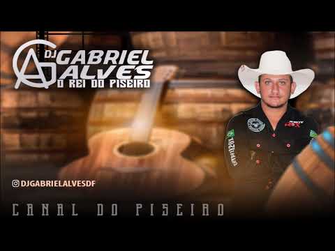 OS GARGANTAS DE OURO - O BAILE DA FAZENDA/SOLIDÃO POR PERTO