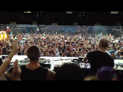 Marco Carola plays Pele & Shawnecy -Tonight(Andre Butano & Demian Muller RMX)