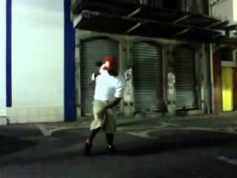 Funny Freestyle in front of di tracee's club Sdtk Icandance Djeezy featuring Smacky River Hype