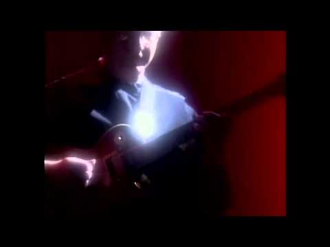 Red - King Crimson (Live in Japan) (HD)