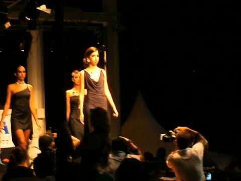 Desfile pasarela mar de moda, Elena Rodes, Ángela Cañadas y Yaiza Caparros