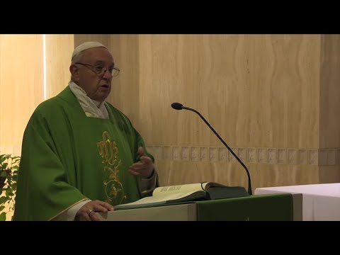 Papa en Santa Marta: No basta con ser buenos cristianos, hay que entrar en el misterio de Cristo