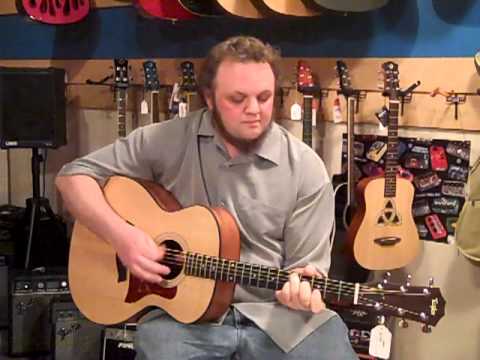 Ponier Music Woodstock Taylor 114 Demo With Jeremy Cochran Performing Summertime