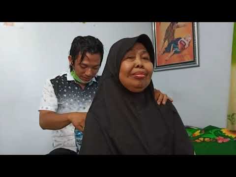 Maestro Gandrung Temuk berobat alternatif ke Ki Jagat Satriya Banyuwangi