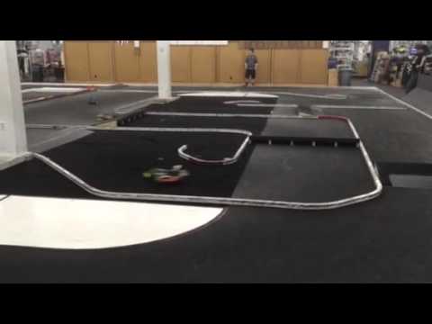 B5M carpet racing at Racing City Hobbies