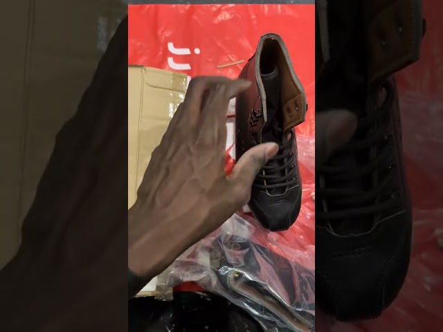 سكيت كاسانا الرباعي بعجلات مضيئه