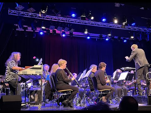 Concerto for Group & orchestra door muziekvereniging TOG uit Berlicum olv Jan Gerrit Adema.