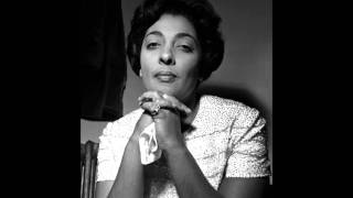 Carmen McRae - Too Much In Love To Care