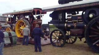 preview picture of video 'Fowler Showmans Engine No.15652 Repulse & Fowler Showmans Tractor No.18503 Royal Sovereign'