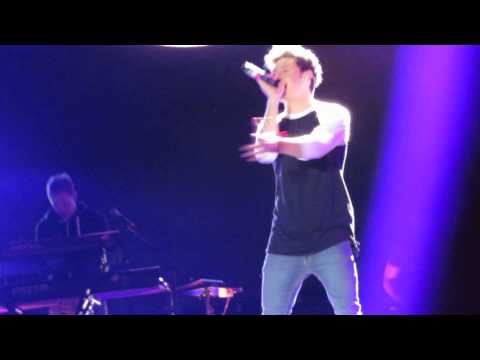 Niall 'tss'- better than words / 1 de mayo ~ Chile
