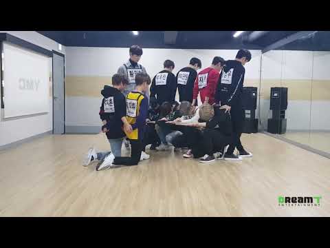 Wanna One Energetic Dance Practice