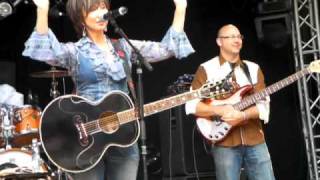 Pam Tillis - I Ain't Never - Those Memories Of You.MP4