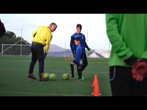 SESION DE ENTRENAMIENTO ESPECÍFICO PARA PORTEROS CON SANTI LAMPÓN