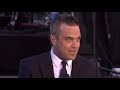 Robbie Williams - Let Me Entertain You/Mack The Knife at the Diamond Jubilee Concert