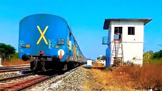 preview picture of video 'Andraradesh Sampark Kranti Express | Indian Railways'