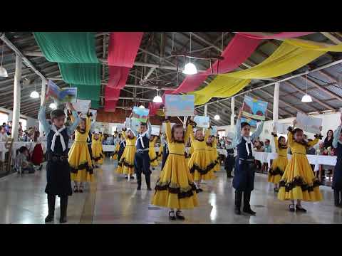 Invernada Pré Mirim do CTG Rincão de São Pedro coreografia para a musica O Caderno e entrada