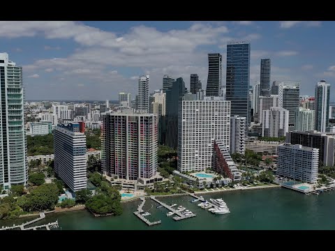 Villa Regina   Unit 106