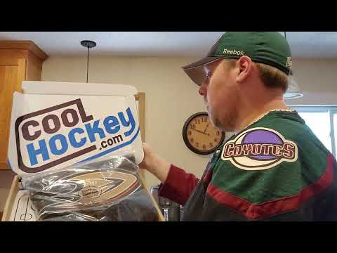 Coolhockey mystery box opening. April 16th.