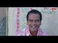 Romantic Comedy Scenes | పెళ్ళాం ముందే మొగుడికి ఎలా క్లూ ఇస్తుందో చూడండి | Comedy Movies | NavvulaTV - Video