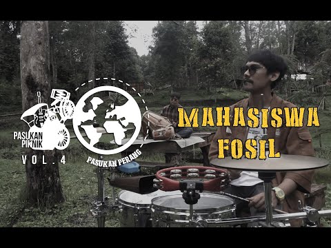 Pasukan Perang - Mahasiswa Fosil (Pasukan Piknik Vol.4 - Live Forest Session) 2020