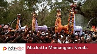 Rhythmic support with hands - Chendamelam at Machattu Mamangam, Kerala 