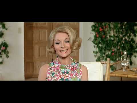 Le Gendarme se marie (1968) - J'ai dit au hasard