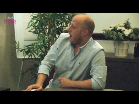 download lagu mp3 mp4 Marek Larwood, download lagu Marek Larwood gratis, unduh video klip Marek Larwood