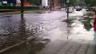 preview picture of video 'Wateroverlast Apeldoorn 03-07-2009'