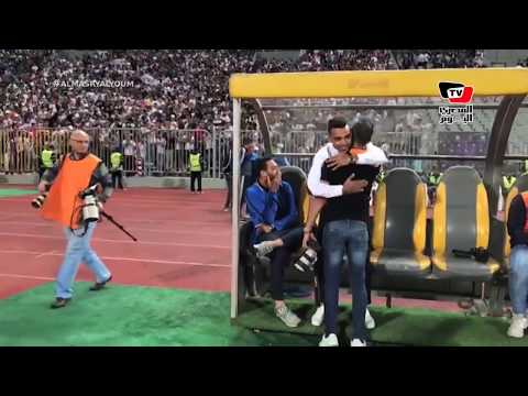 استقبال حار لـ«أوباما» من جماهير الاتحاد السكندري.. وجماهير الزمالك تهتف: «ابن النادي أهو»