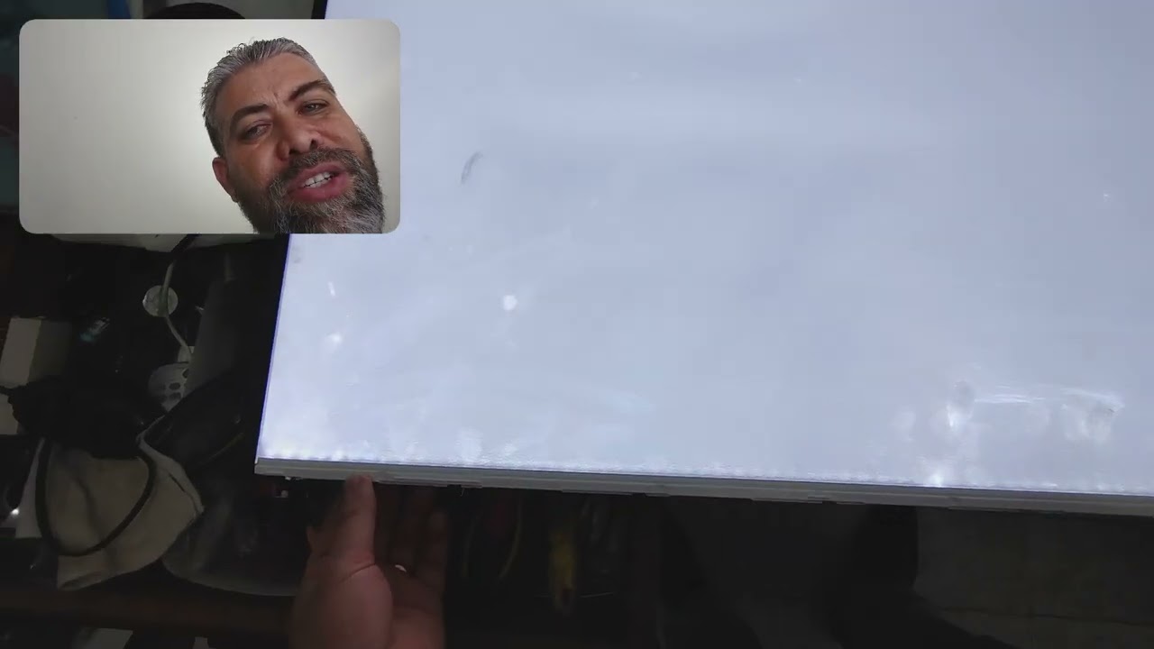 TV Samsung 65AU8000GXZD, Parte 08/ Detalhes do acrílico do BACKLIGHT.